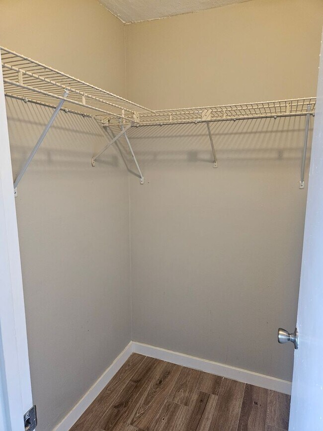 Building Photo - UCF