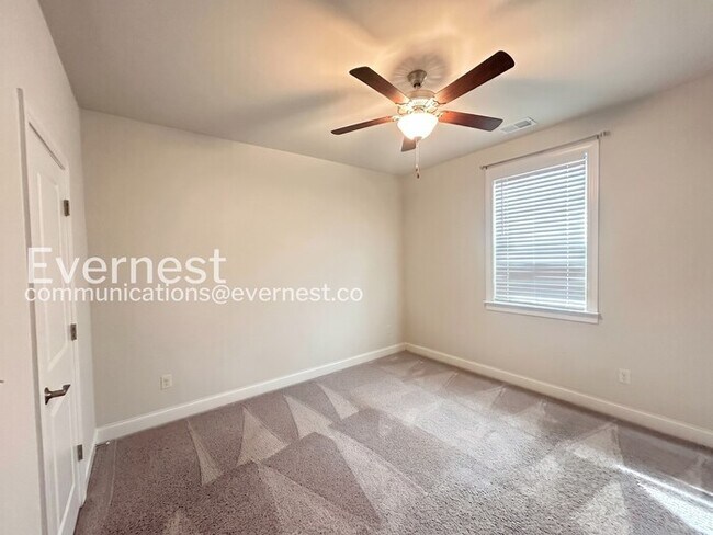 Building Photo - 309 Caledonia Ct