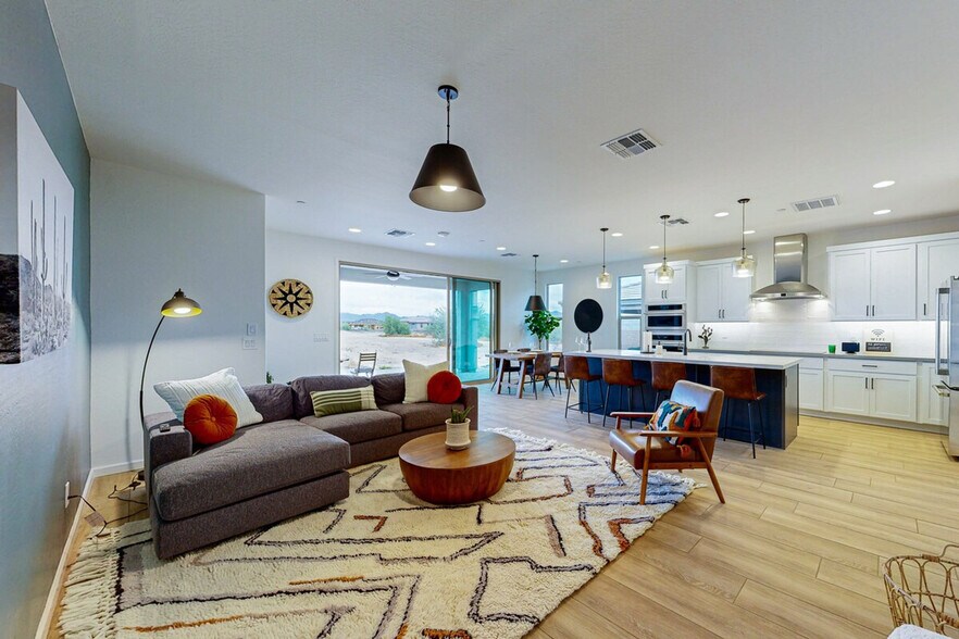 Building Photo - 18328 E Spring Valley Ct