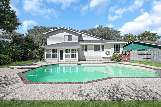 Building Photo - 5134 Smokey River Dr