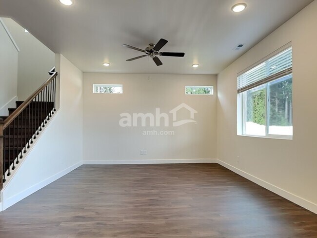 Building Photo - 7923 Verona Loop