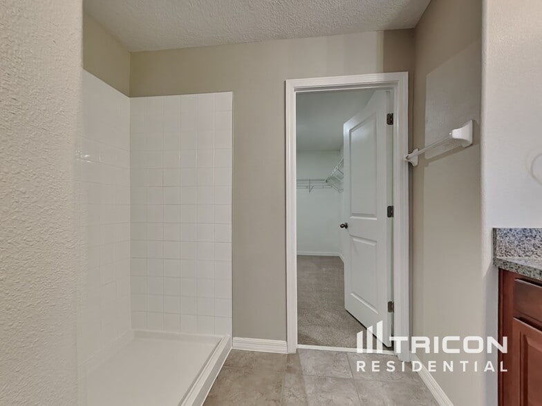 Building Photo - 6804 Trent Creek Dr