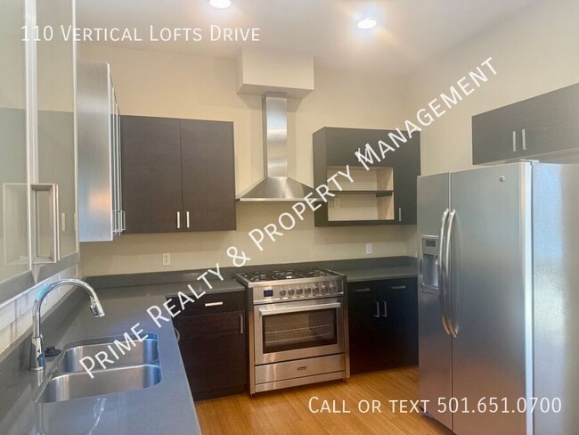 Building Photo - 110 Vertical Lofts Dr