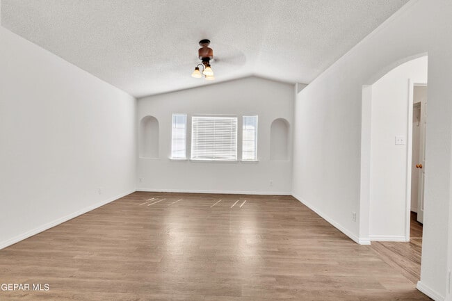 Building Photo - 1473 Desierto Rico Ave