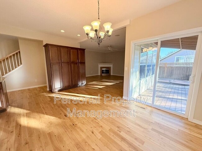 Building Photo - 11608 NE 2nd Ave