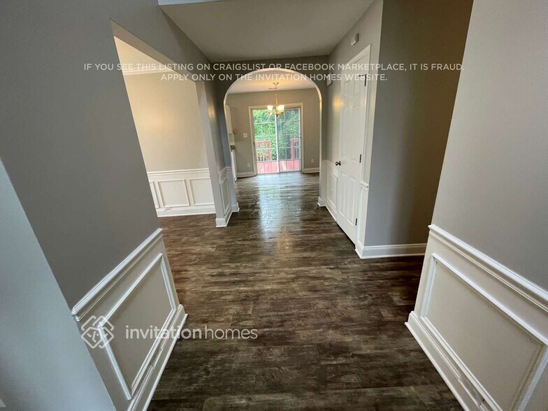 Building Photo - 10636 Northgate Trail Dr