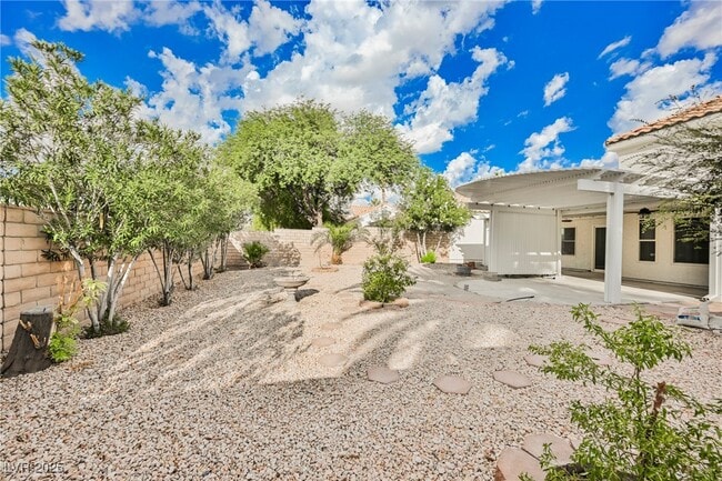 Building Photo - 7829 Ben Hogan Dr