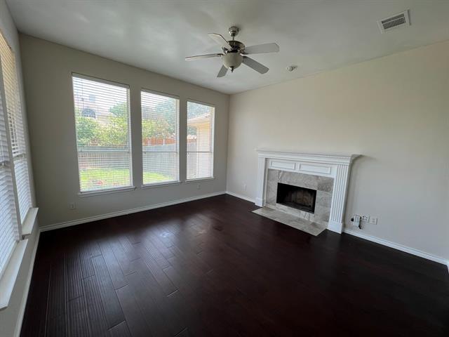 Building Photo - 809 Aylesbury Dr