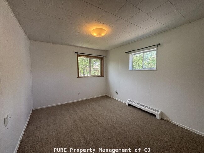 Building Photo - 1040 N Harlan St