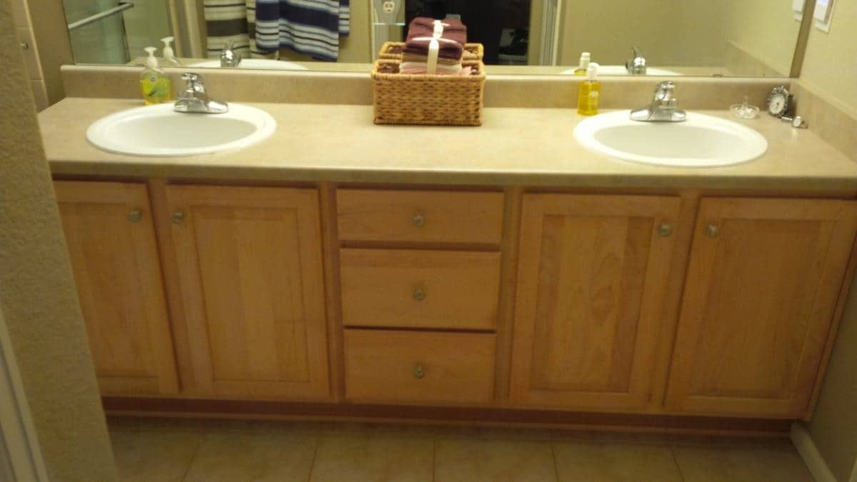 Master bath - 17926 E 104th Way