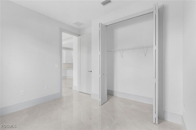 Building Photo - 2378 Hunter Blvd