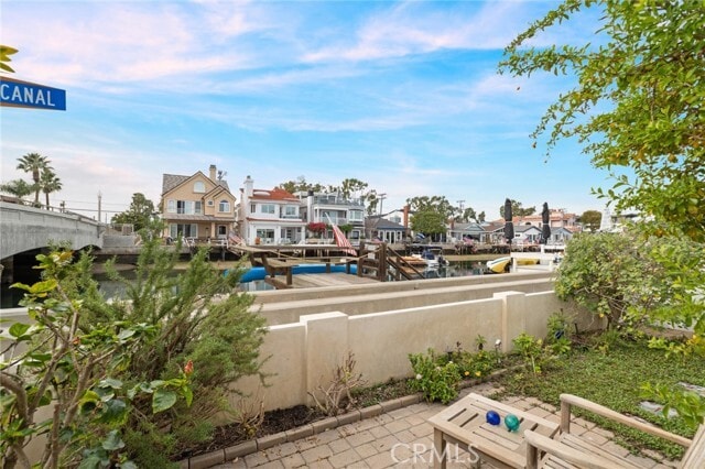 Building Photo - 200 Grand Canal
