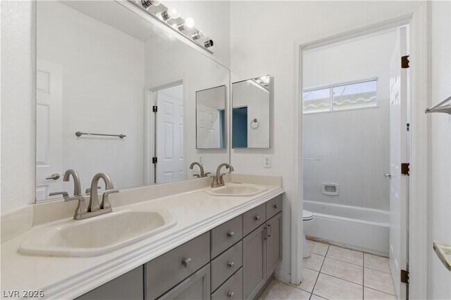 Building Photo - 8899 Sanibel Shore Ave
