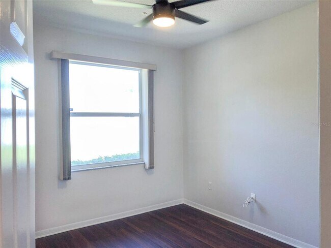 Building Photo - 11711 Winding Woods Way