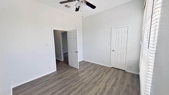 Building Photo - 6736 Terra Rye