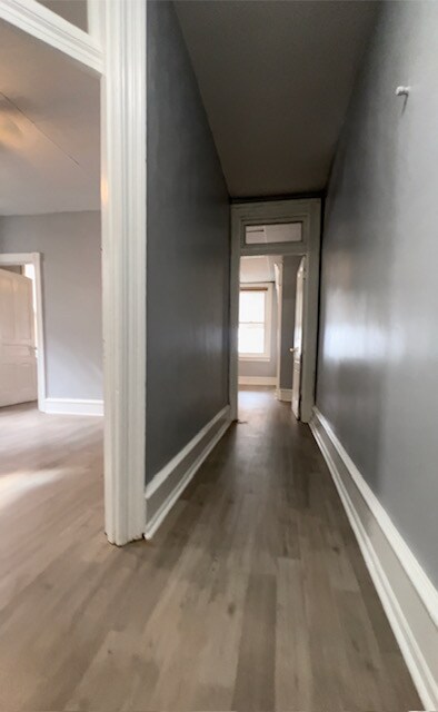 Building Photo - 522 N 58th St