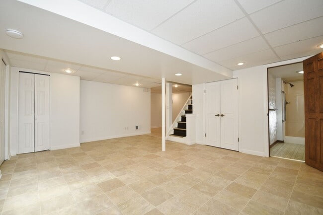 Building Photo - Charming 3-Bedroom/2-Bathroom Home in White Hall