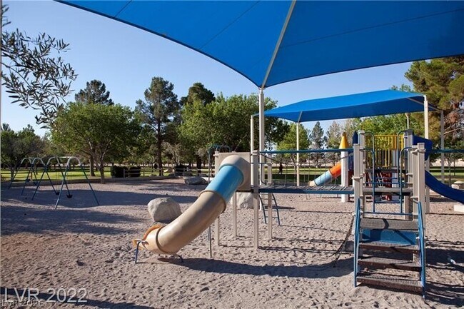 Building Photo - 7333 Camden Pine Ave