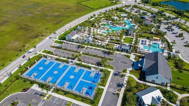 Building Photo - 5576 Captiva Ln