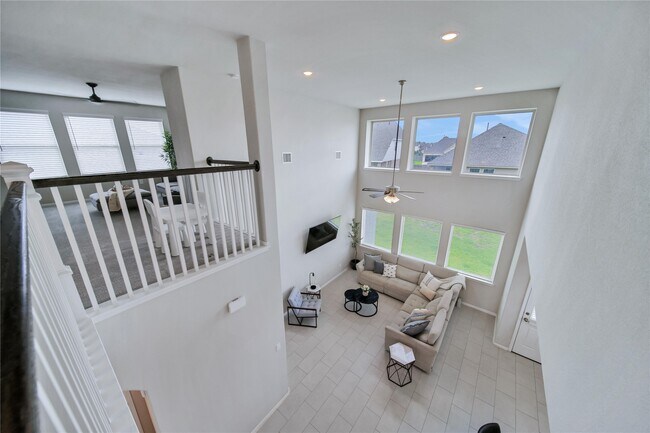 Building Photo - 7735 Wright Wood Dr