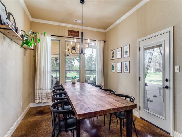 Building Photo - 146 Fawna Dr