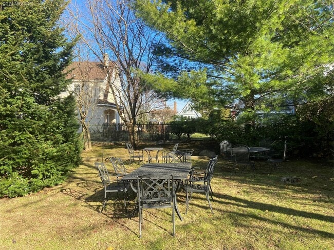 Building Photo - 27 Grand Blvd