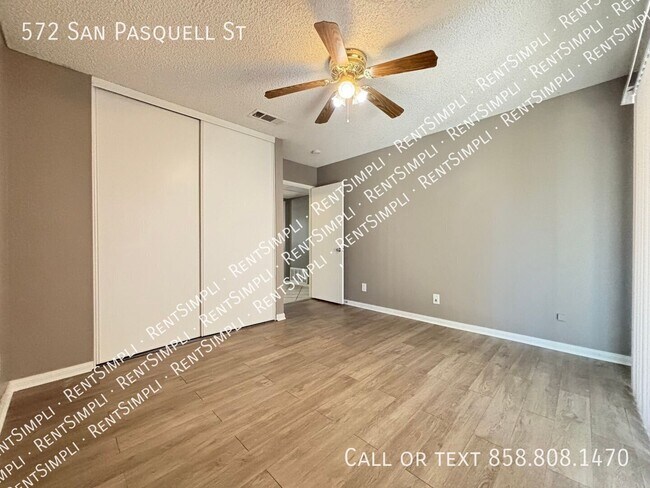 Building Photo - 572 San Pasquel St