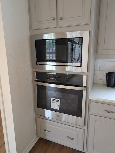 Building Photo - 3731 Charter Dr