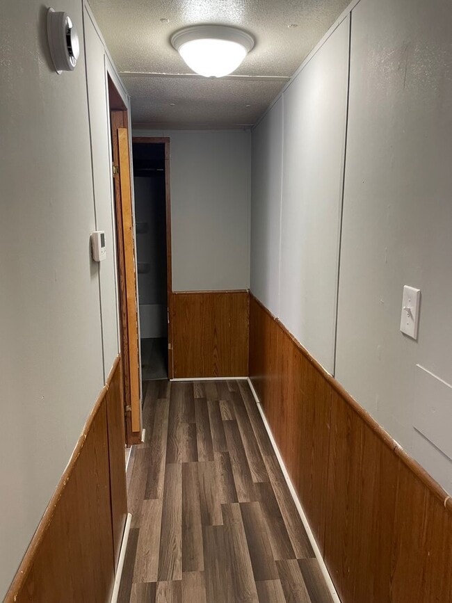 Building Photo - 4 BED, 2 BATH MOBILE HOME LOCATED IN JACKS...