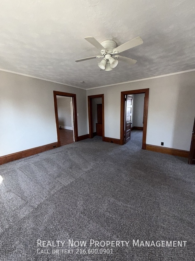 Building Photo - 1344 S Green Rd