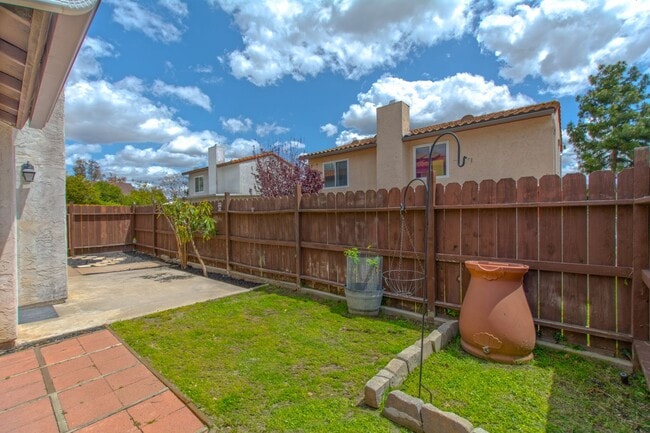 Building Photo - Spacious 3 Bed/ 2 Bath Home Nestled In Tranquil Setting in Spring Valley