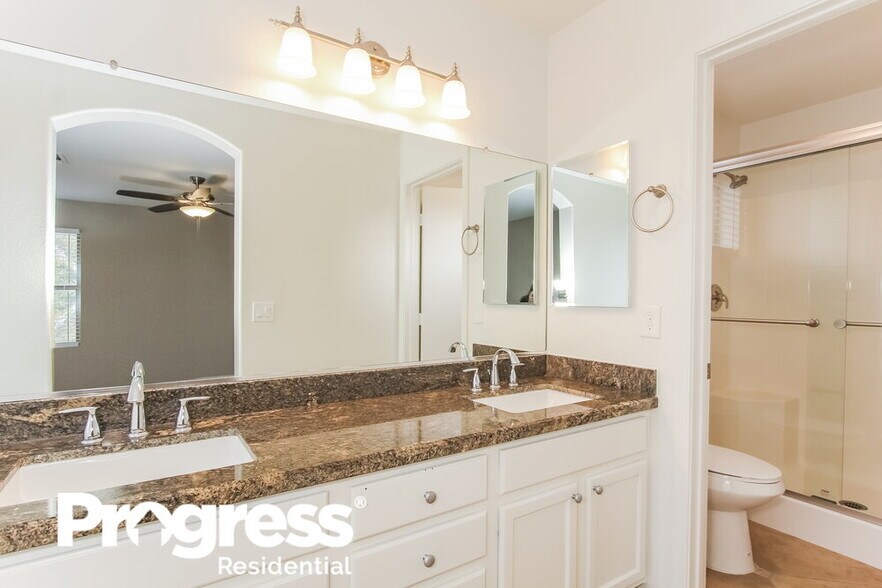 Building Photo - 17183 N 53rd Ave