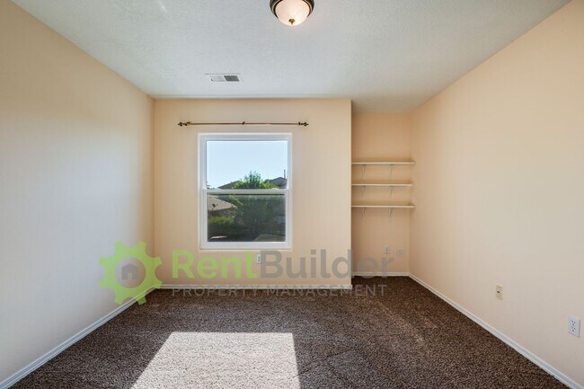 Building Photo - CALL US TODAY AT (505) 808-6467 TO SCHEDUL...