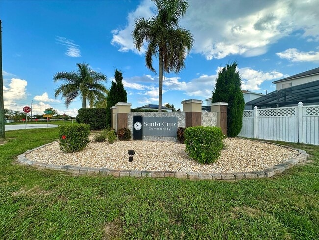 Building Photo - 224 Rona Ln