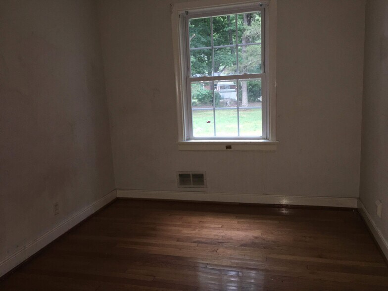 Building Photo - 7203 galax rd