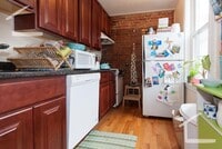 Building Photo - 6/1 No Fee! Charming 1BR plus office near Brookline Village