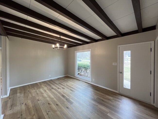 Building Photo - 20101 Good Hope Rd