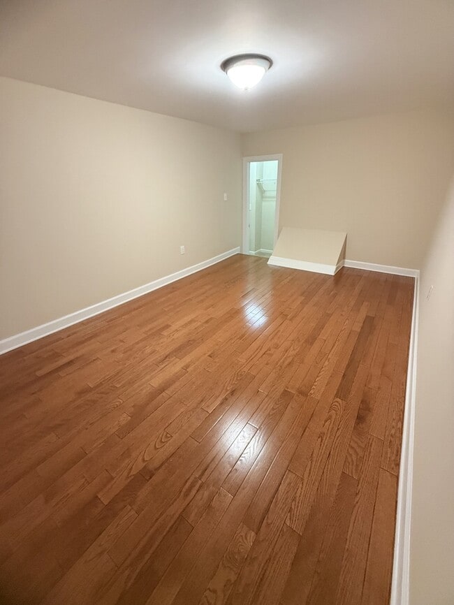 Building Photo - 7850 Cape Charles Dr