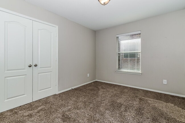 Building Photo - 2010 Preston Trail