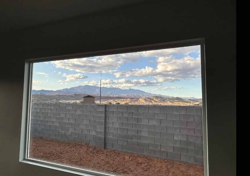Building Photo - 1362 S Gulch Ln