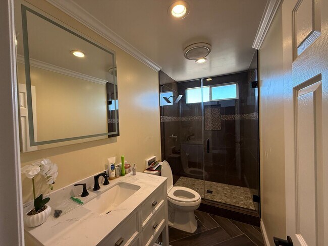 Building Photo - Eagle Ranch Community-2 Story 4 bedrooms Spanish Style Home