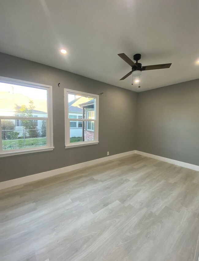 Bedroom 1 - 520 W Almond St