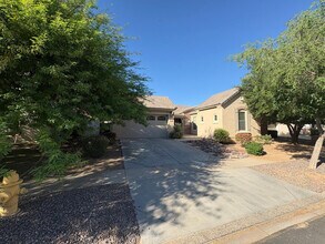 Building Photo - 15234 W Voltaire St