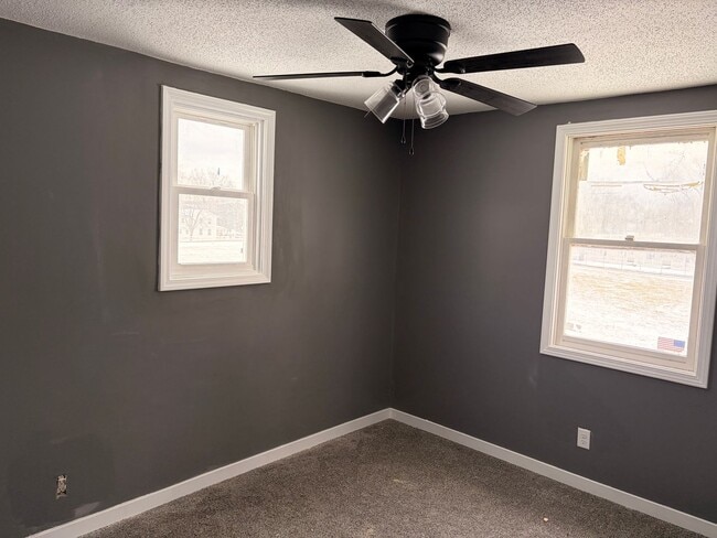 Building Photo - 15 O'Sage Ave