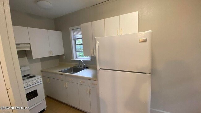 Building Photo - 1701 Flagler Ave