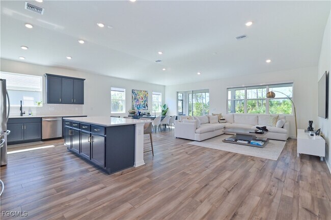 Building Photo - 6612 Estero Bay Dr