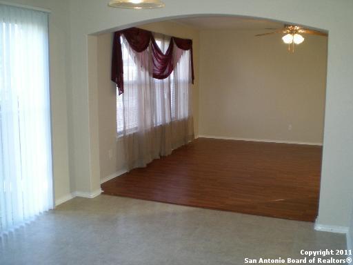Building Photo - 9407 Hacienda Acres