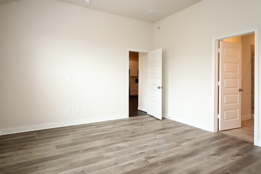 Building Photo - 24207 Prairie Glen Ln