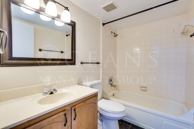 Building Photo - WATERFRONT TRAILS TOWNHOME