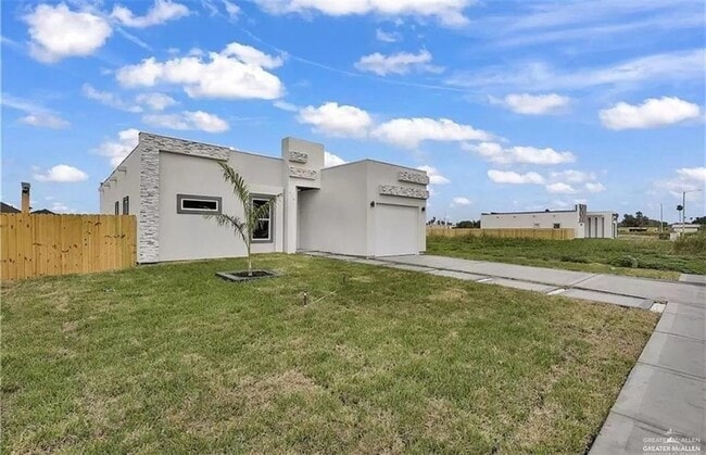 Building Photo - 310 Frankie Ave